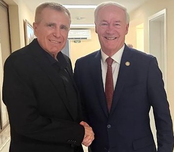 Hristo Kovachki & Asa Hutchinson